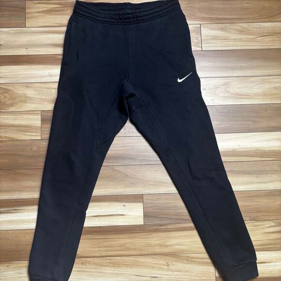 Nike Men's Club Fleece Tapered Joggers - Black, Small - Picture 1 of 6